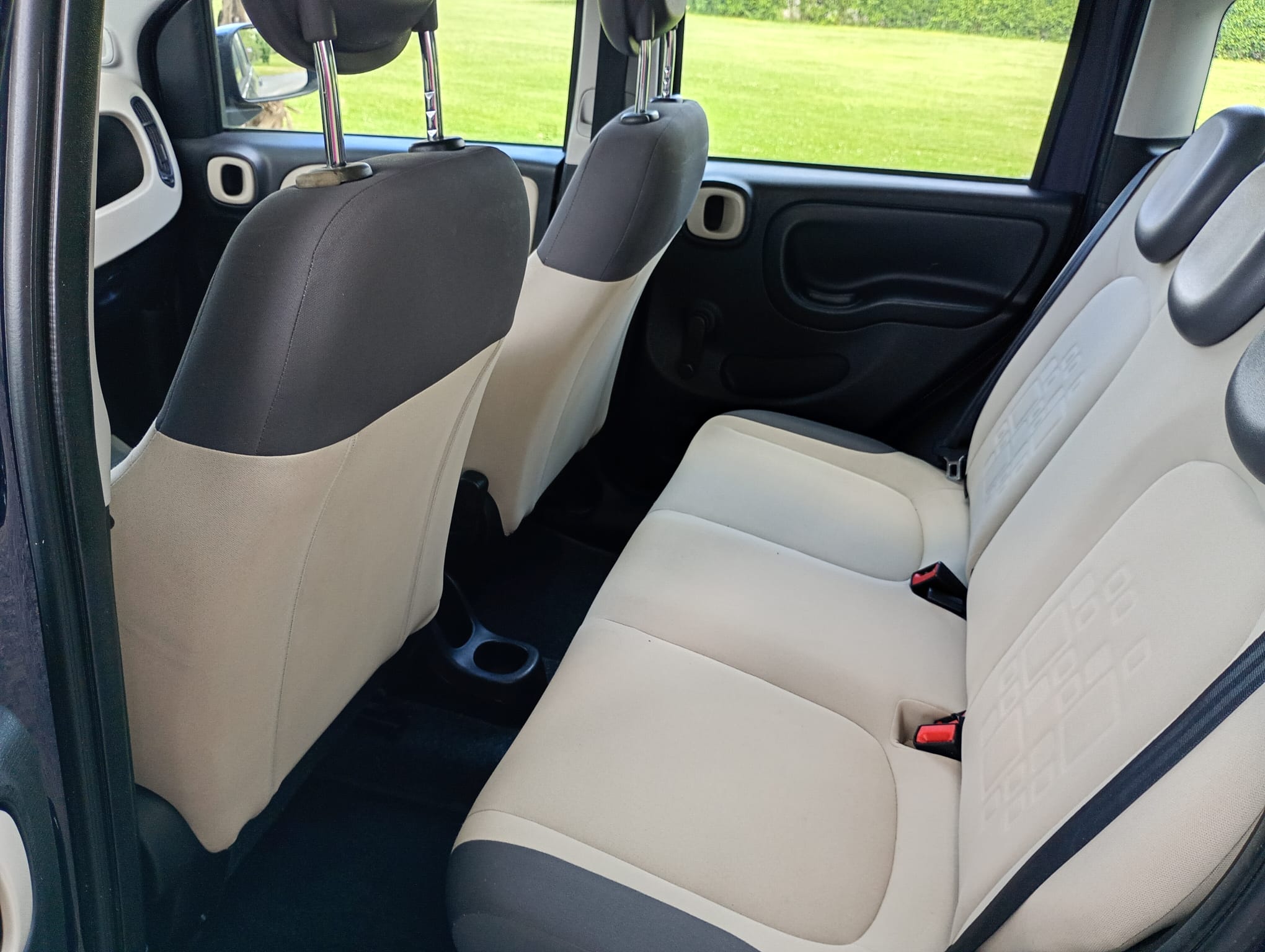 
								Fiat Panda 1.2 benzina full									