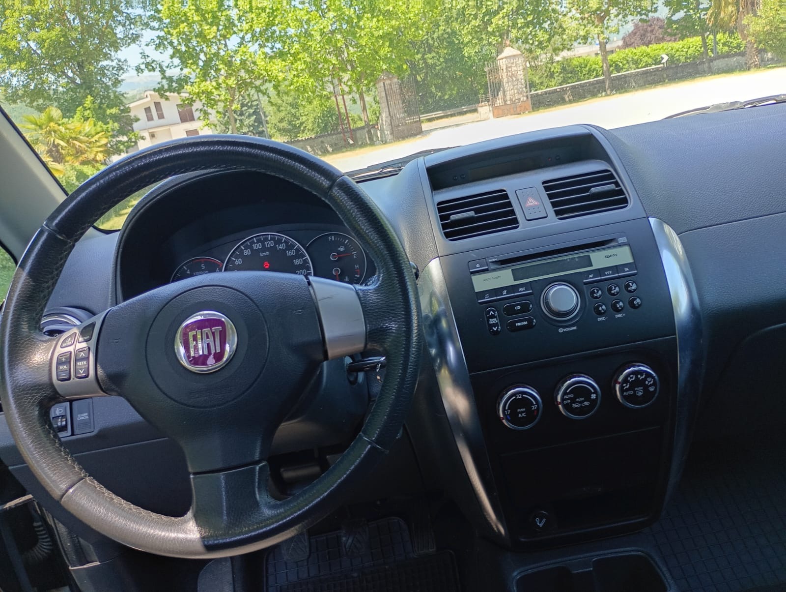 
								Fiat Sedici 1.9 diesel full									