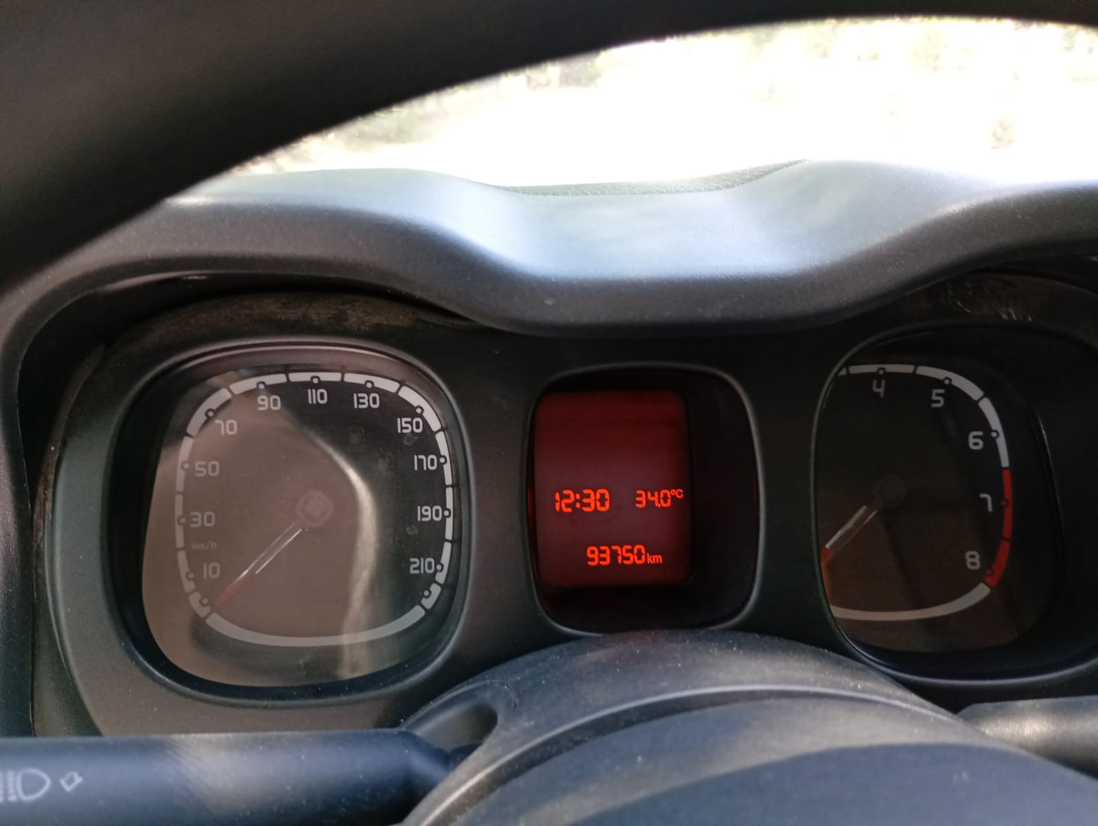
								Fiat Panda 1.2 benzina full									