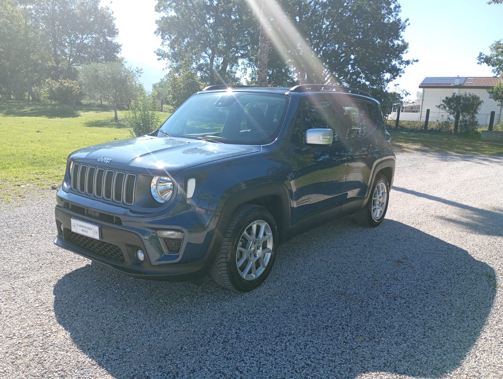 
								Jeep Renegade 1.6 diesel full									